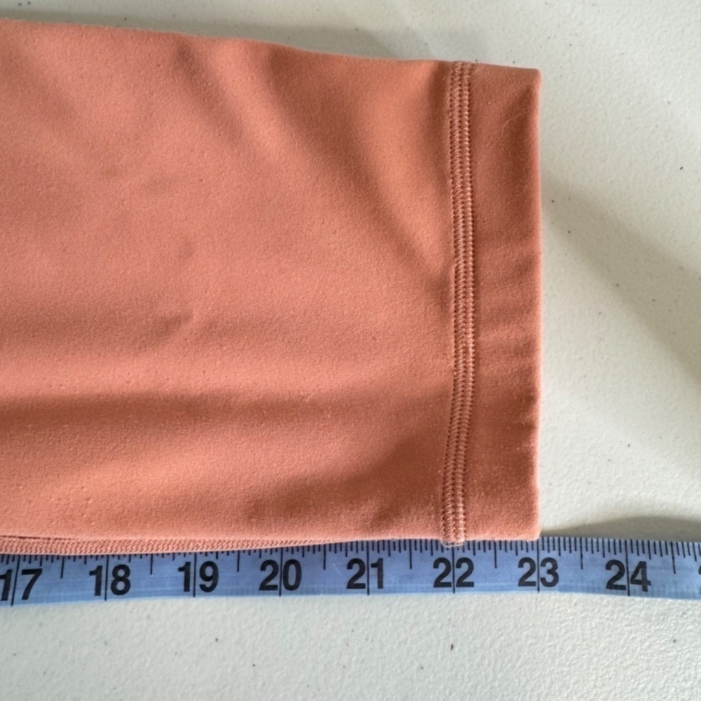 Lululemon Align High-Rise Crop - Picture 9 of 9